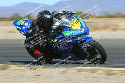 media/Mar-12-2022-SoCal Trackdays (Sat) [[152081554b]]/Turn 14 Inside (155pm)/